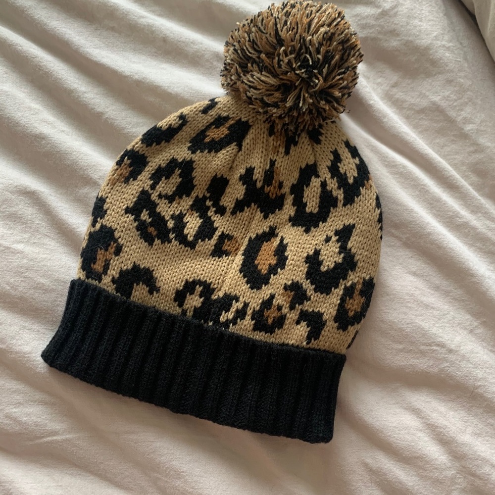 Leopard beanie